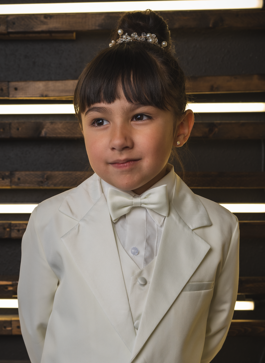 Bond Ivory Tuxedo FG Peanut Butter Collection