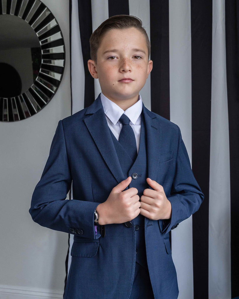 Dressing the Moment: Why the Right Kids Suit Matters More Than You Think